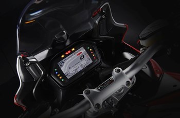 MV Agusta Turismo Veloce 800 RC 2019 - Bild 22