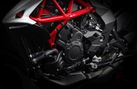 MV Agusta Dragster 800 RR America 2019 - Bild 18 MV Agusta Dragster 800 RR America 2019 - Bild 18