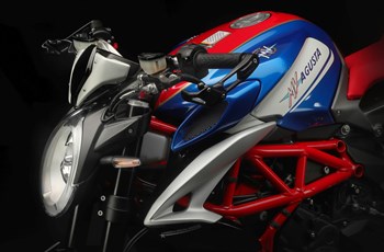 MV Agusta Dragster 800 RR America 2019 - Bild 19