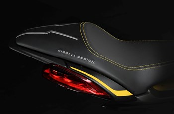 MV Agusta Dragster 800 RR Pirelli 2019 - Bild 11