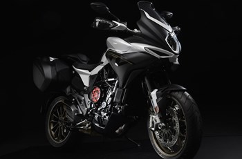 MV Agusta Turismo Veloce 800 Lusso SCS 2019 - Bild 4 MV Agusta Turismo Veloce 800 Lusso SCS 2019 - Bild 4