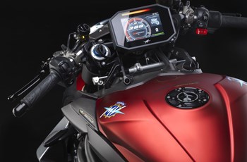 MV Agusta Brutale 1000 2019 - Bild 13