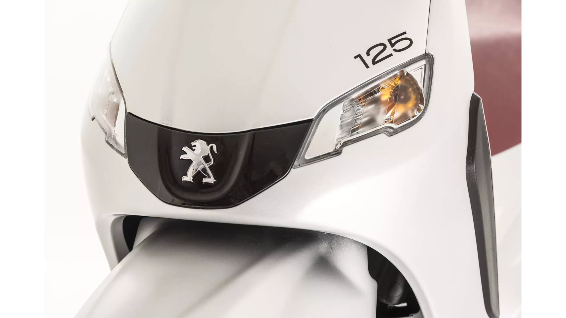 Peugeot Tweet 125 - Image 12 Peugeot Tweet 125 - Image 12