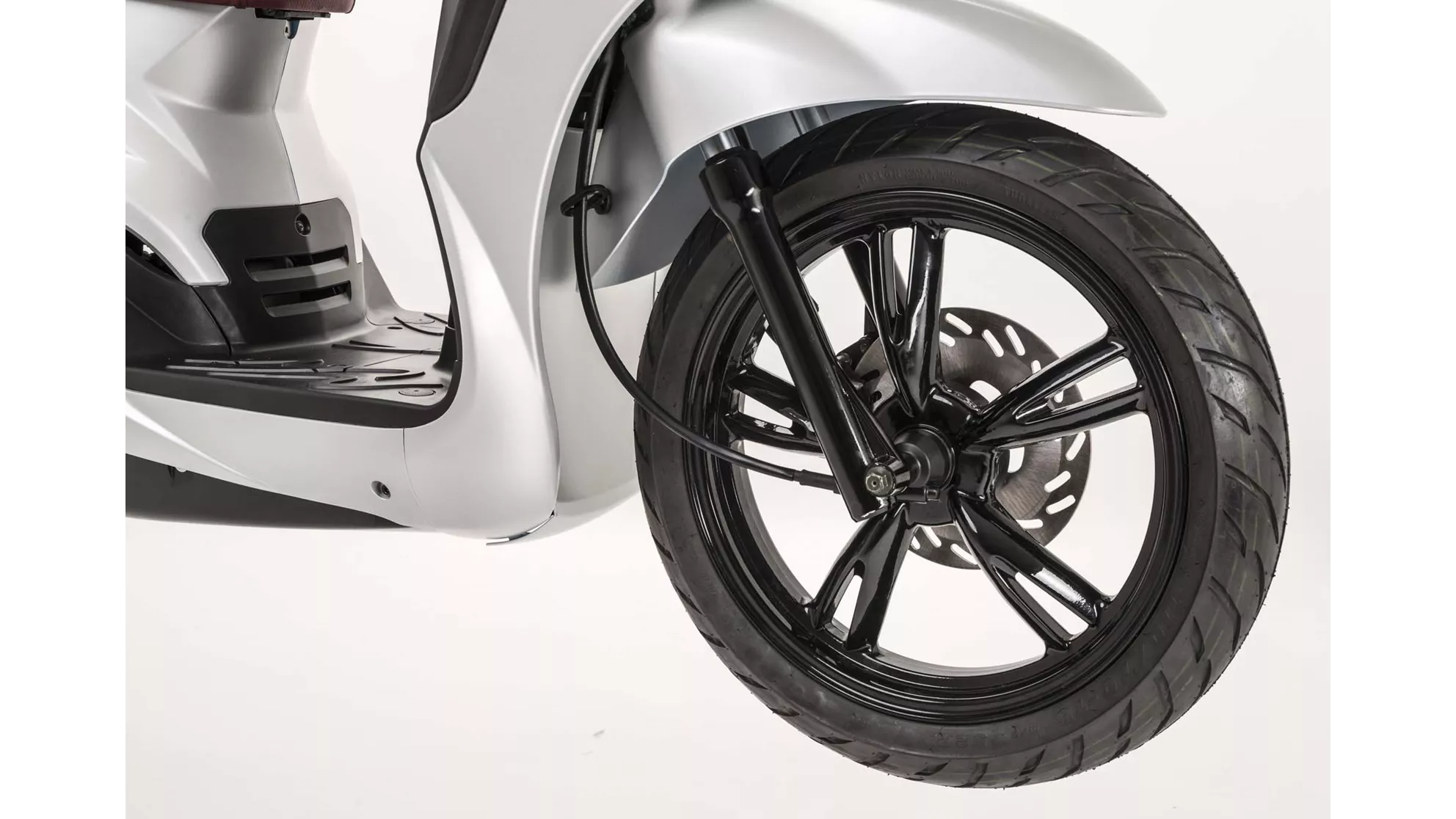 Peugeot Tweet 150 - Image 4 Peugeot Tweet 150 - Image 4