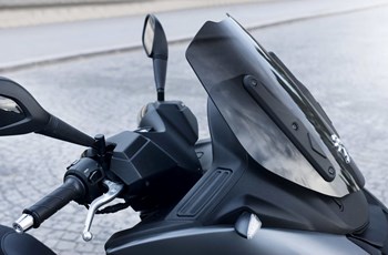 Peugeot Metropolis 400i RS 2019 - Bild 22 Peugeot Metropolis 400i RS 2019 - Bild 22