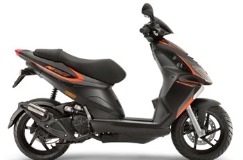 Piaggio NRG Power 50 DD 2T 2019 - Bild 2 Piaggio NRG Power 50 DD 2T 2019 - Bild 2