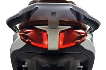 Piaggio Medley 125 ie IGET 2019 - Bild 8 Piaggio Medley 125 ie IGET 2019 - Bild 8