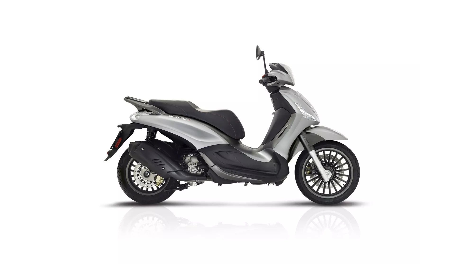 Piaggio Beverly 300 i.e.S - Image 3 Piaggio Beverly 300 i.e.S - Image 3