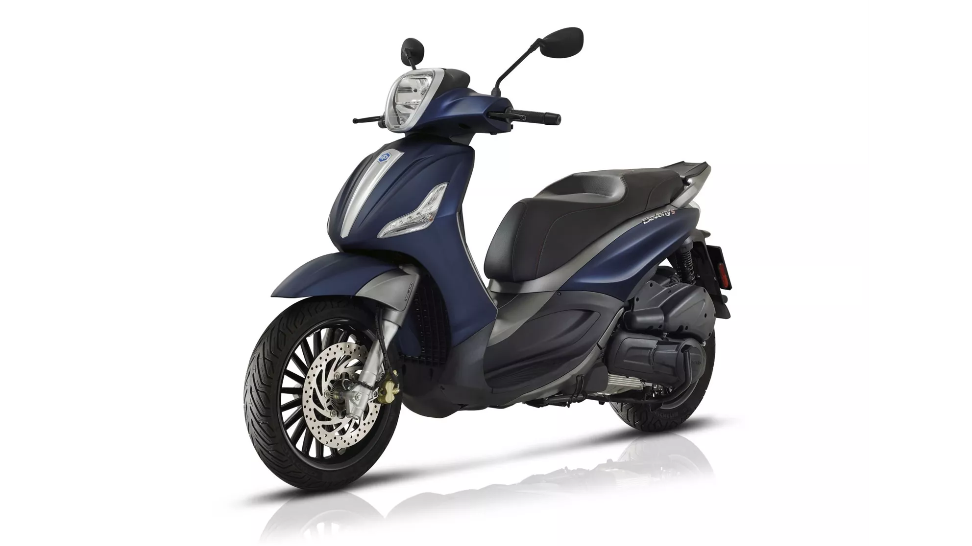 Piaggio Beverly 300 i.e.S - Image 5 Piaggio Beverly 300 i.e.S - Image 5