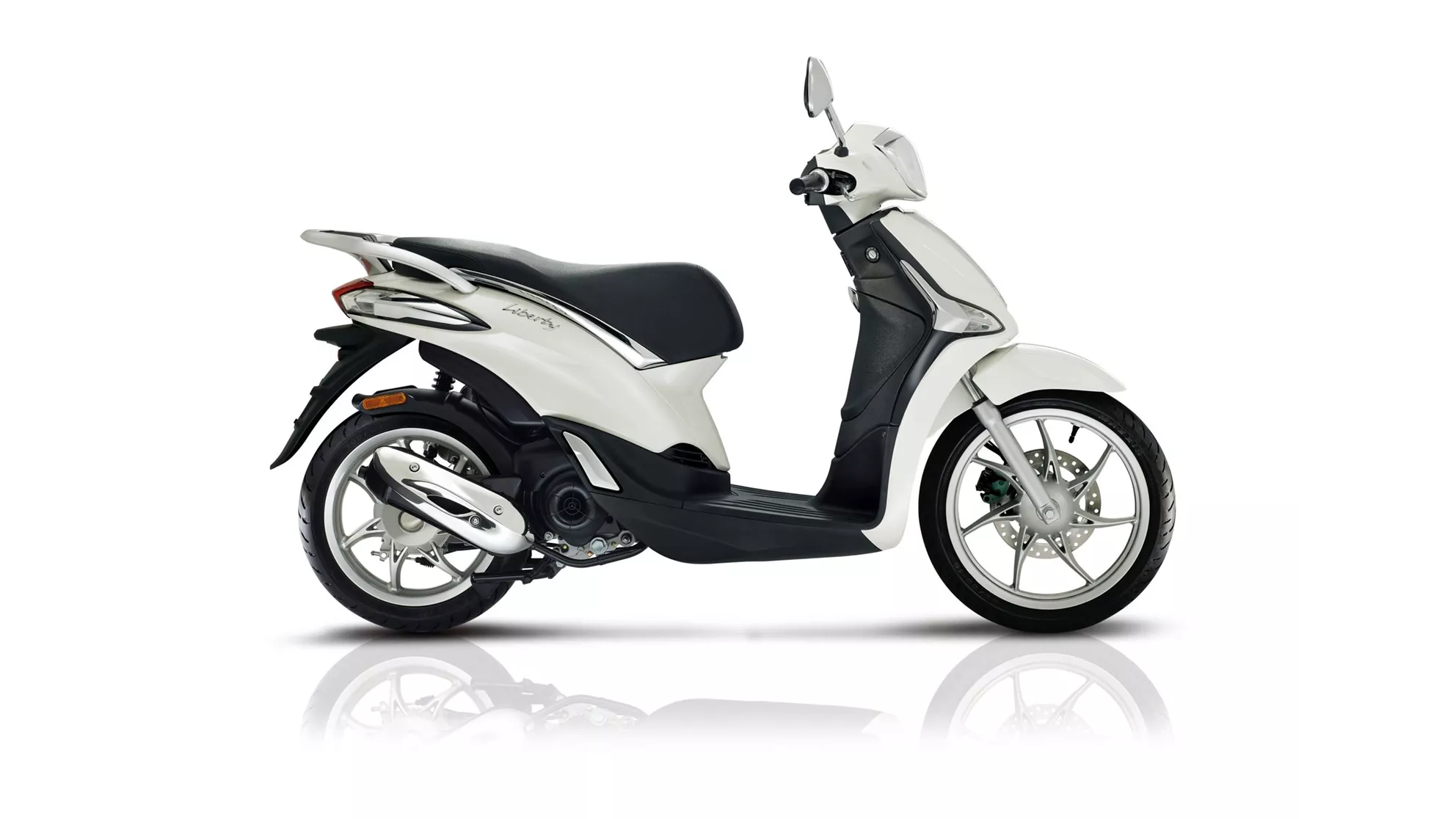 Piaggio Liberty 50 IGET 4t 3V - Image 3 Piaggio Liberty 50 IGET 4t 3V - Image 3