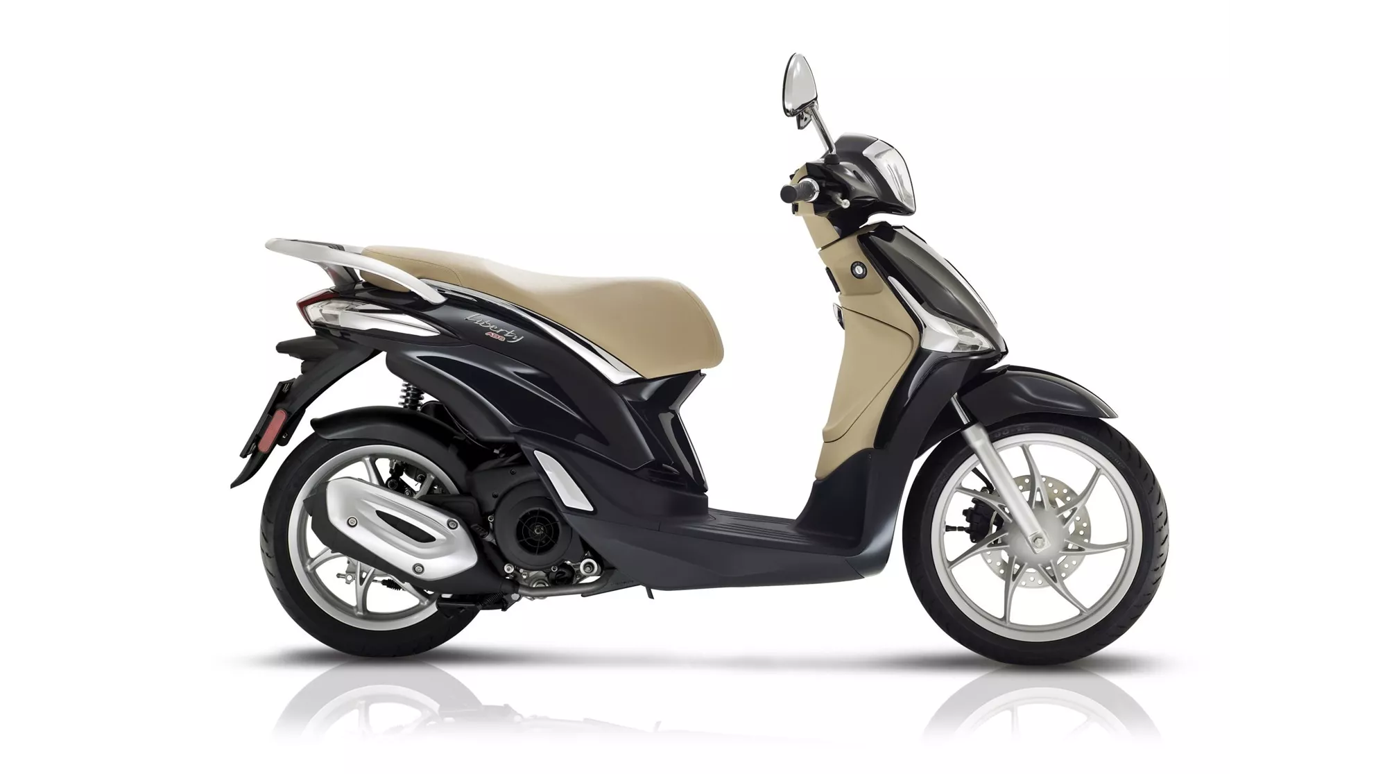Piaggio Liberty 125 IGET 4t 3V - Image 3 Piaggio Liberty 125 IGET 4t 3V - Image 3