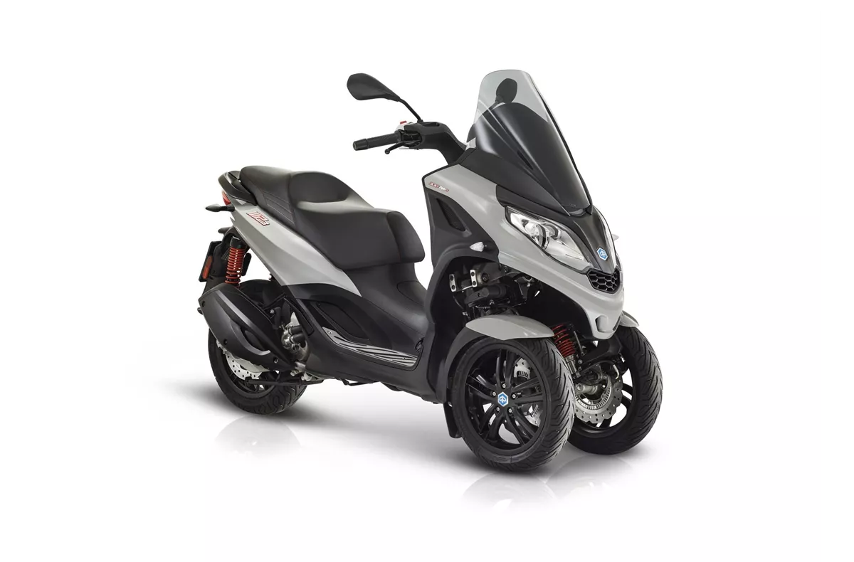 Piaggio MP3 300 HPE Sport Piaggio MP3 300 HPE Sport