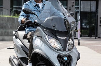 Piaggio MP3 350 ABS-ASR Sport 2019 - Bild 39
