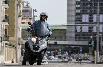 Piaggio MP3 350 ABS-ASR Sport 2019 - Bild 45