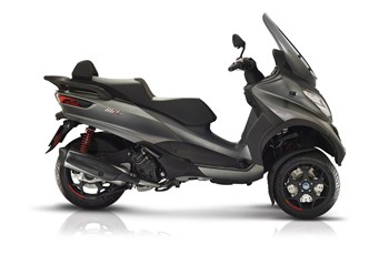 Piaggio MP3 500 hpe Sport Advanced 2019 - Bild 5 Piaggio MP3 500 hpe Sport Advanced 2019 - Bild 5
