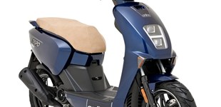 Online Tapo 2019 vs Peugeot Speedfight 2 LR 2009