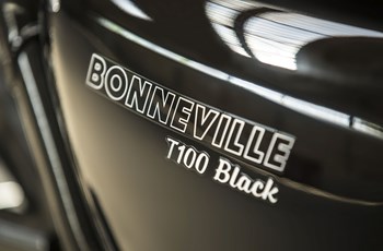 Triumph Bonneville T100 Black 2019 - Bild 24