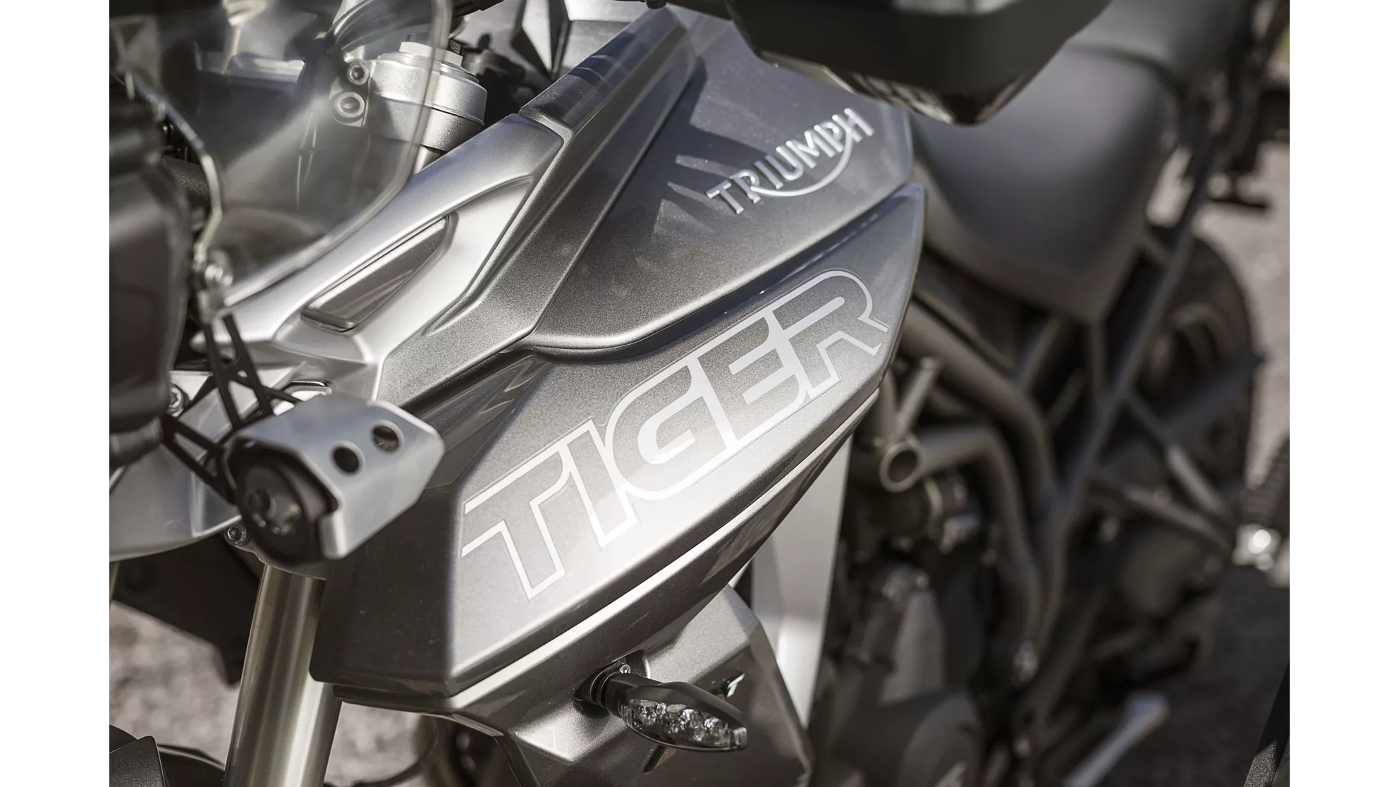 Triumph Tiger 800 XRT - Imagem 17