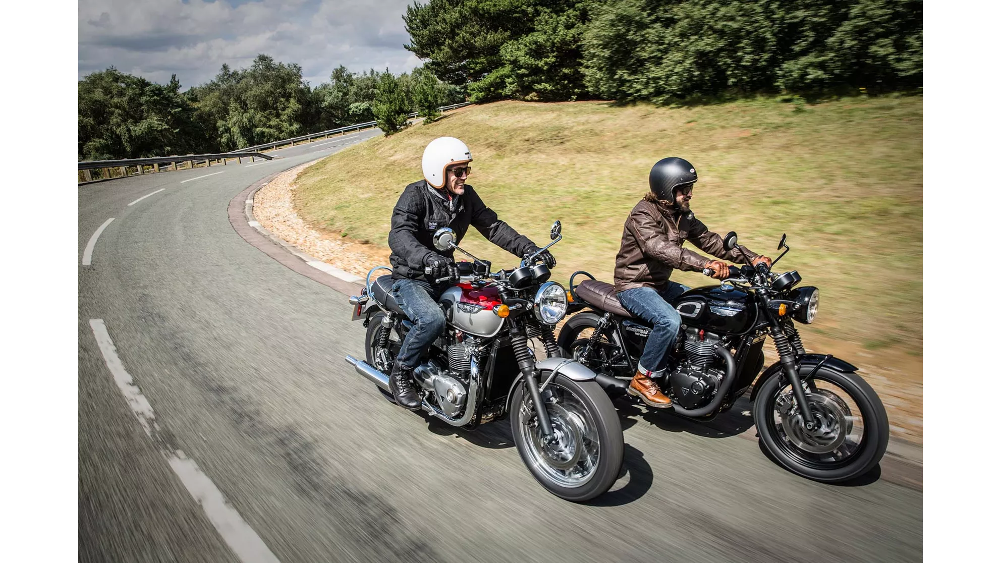 Triumph Bonneville T120 Black - Image 1 Triumph Bonneville T120 Black - Image 1