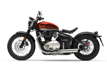 Triumph Bonneville Bobber 2019 - Bild 3 Triumph Bonneville Bobber 2019 - Bild 3