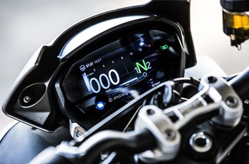 Triumph Street Triple S 2019 - Bild 4