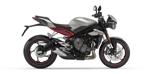 Honda CBF 1000 2009 vs Triumph Street Triple 765 R 2019 Honda CBF 1000 2009 vs Triumph Street Triple 765 R 2019