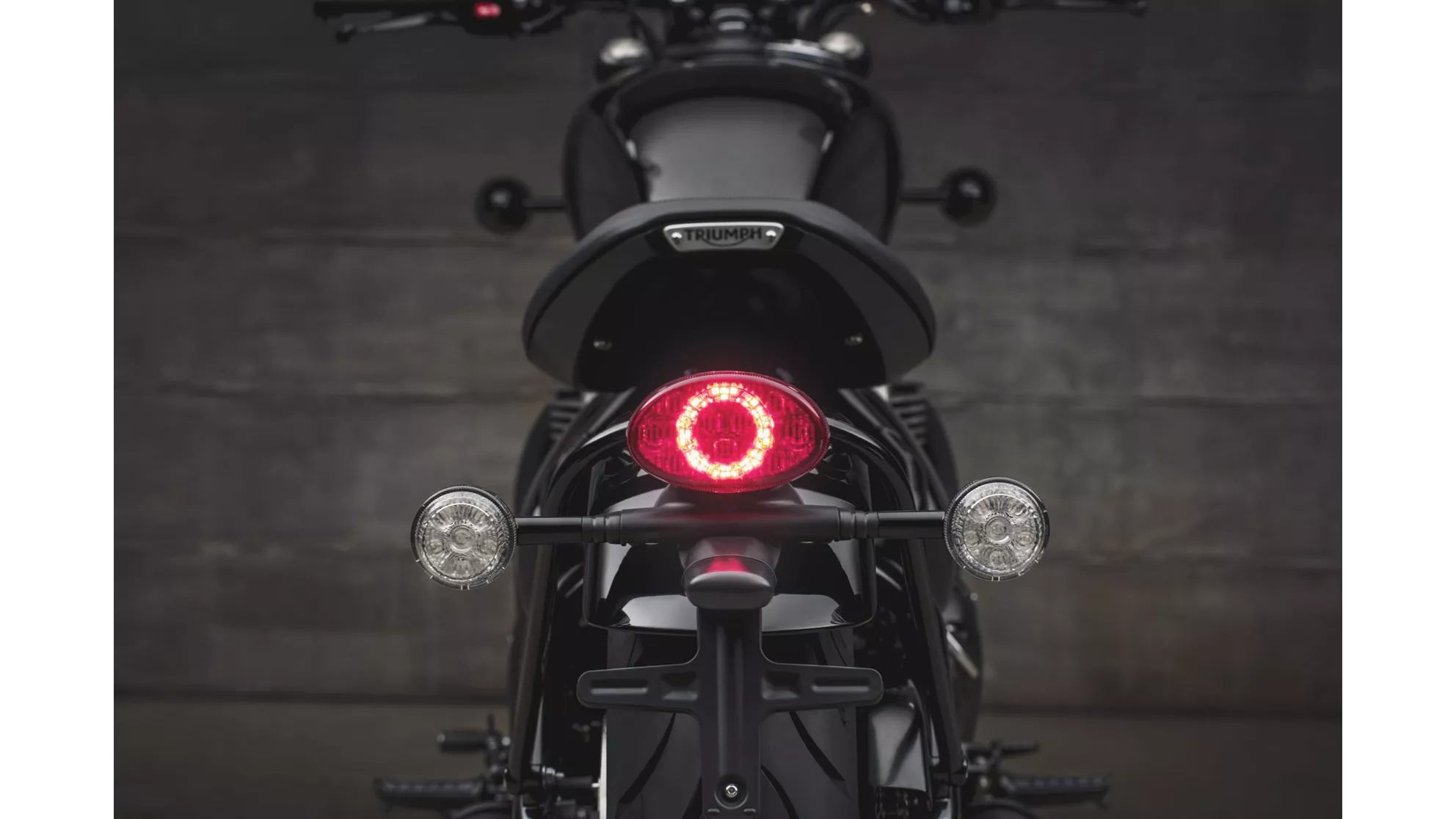 Triumph Bonneville Bobber Black - Image 24 Triumph Bonneville Bobber Black - Image 24