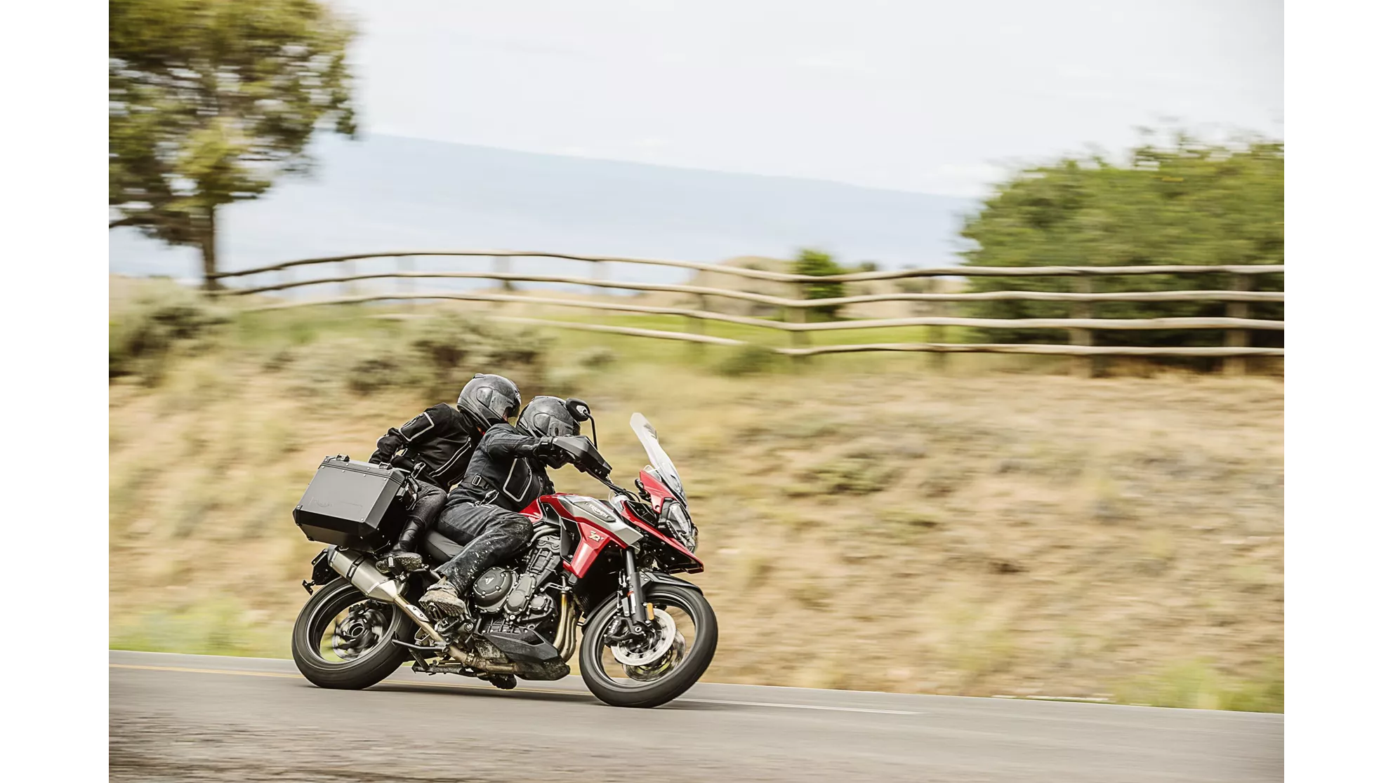 Triumph Tiger 1200 XRT - Image 9 Triumph Tiger 1200 XRT - Image 9
