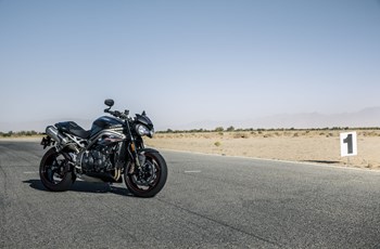 Triumph Speed Triple RS 2019 - Bild 7 Triumph Speed Triple RS 2019 - Bild 7