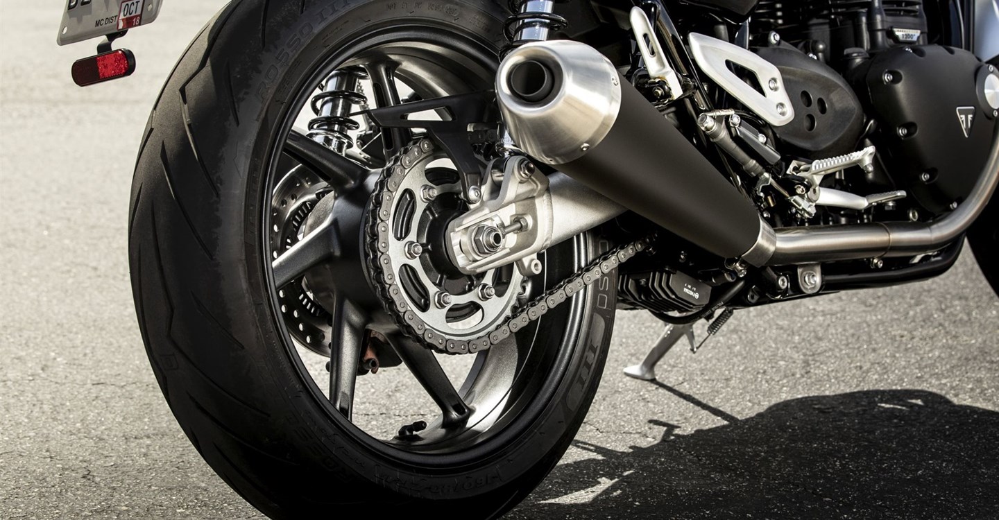 Triumph Speed Twin 1200