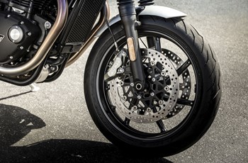 Triumph Speed Twin 1200 2019 - Bild 34 Triumph Speed Twin 1200 2019 - Bild 34