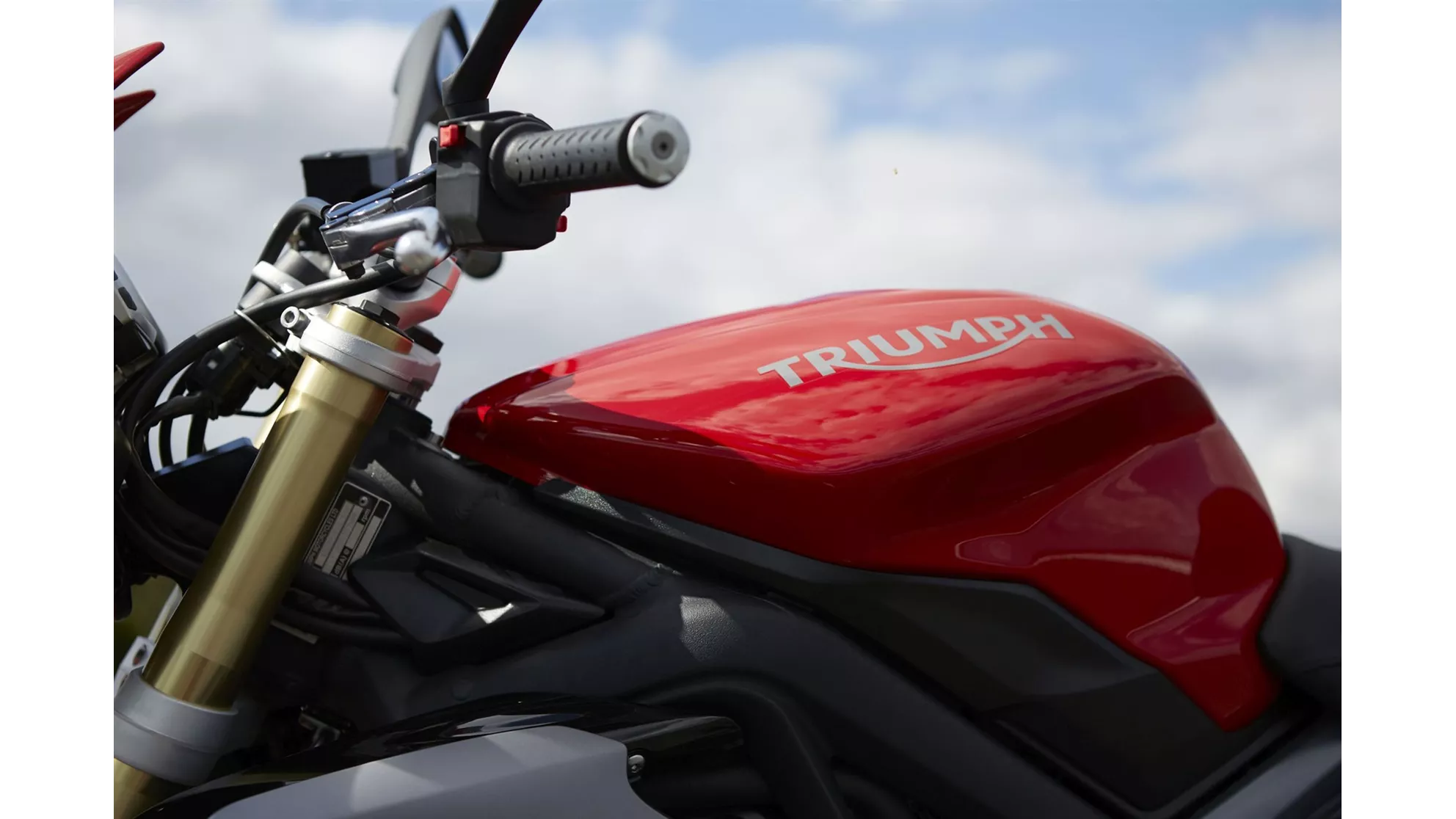 Triumph Street Triple S A2 - Image 12 Triumph Street Triple S A2 - Image 12