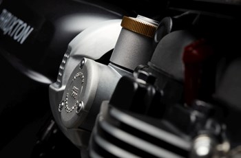 Triumph Thruxton TFC 2019 - Bild 29