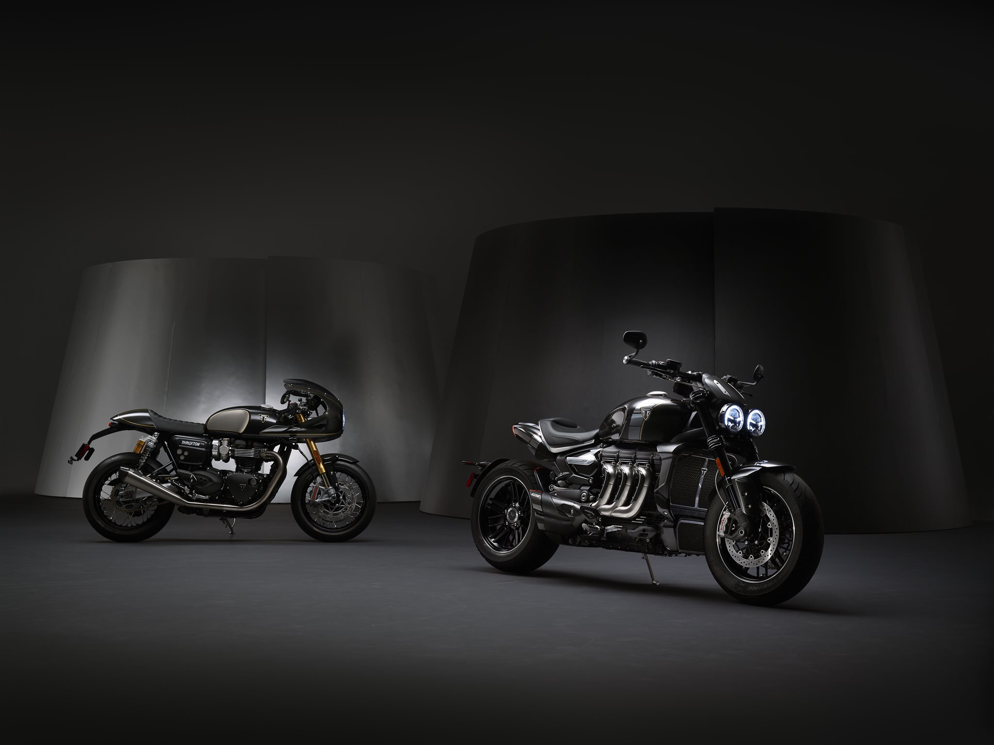 Motorrad Vergleich Triumph Rocket 3 R 2020 vs. Triumph Rocket 3 TFC 2019