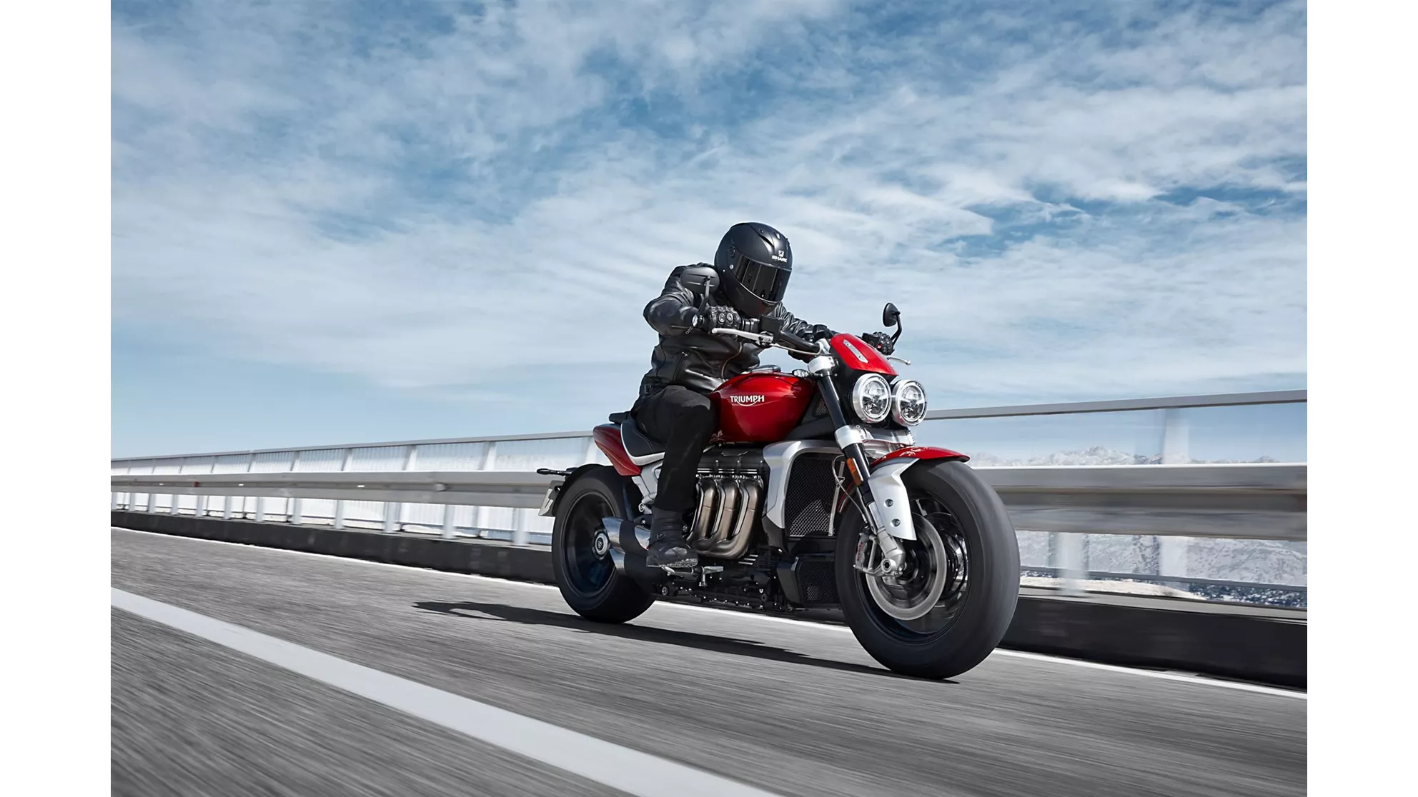 Triumph Rocket 3 R - Image 3 Triumph Rocket 3 R - Image 3