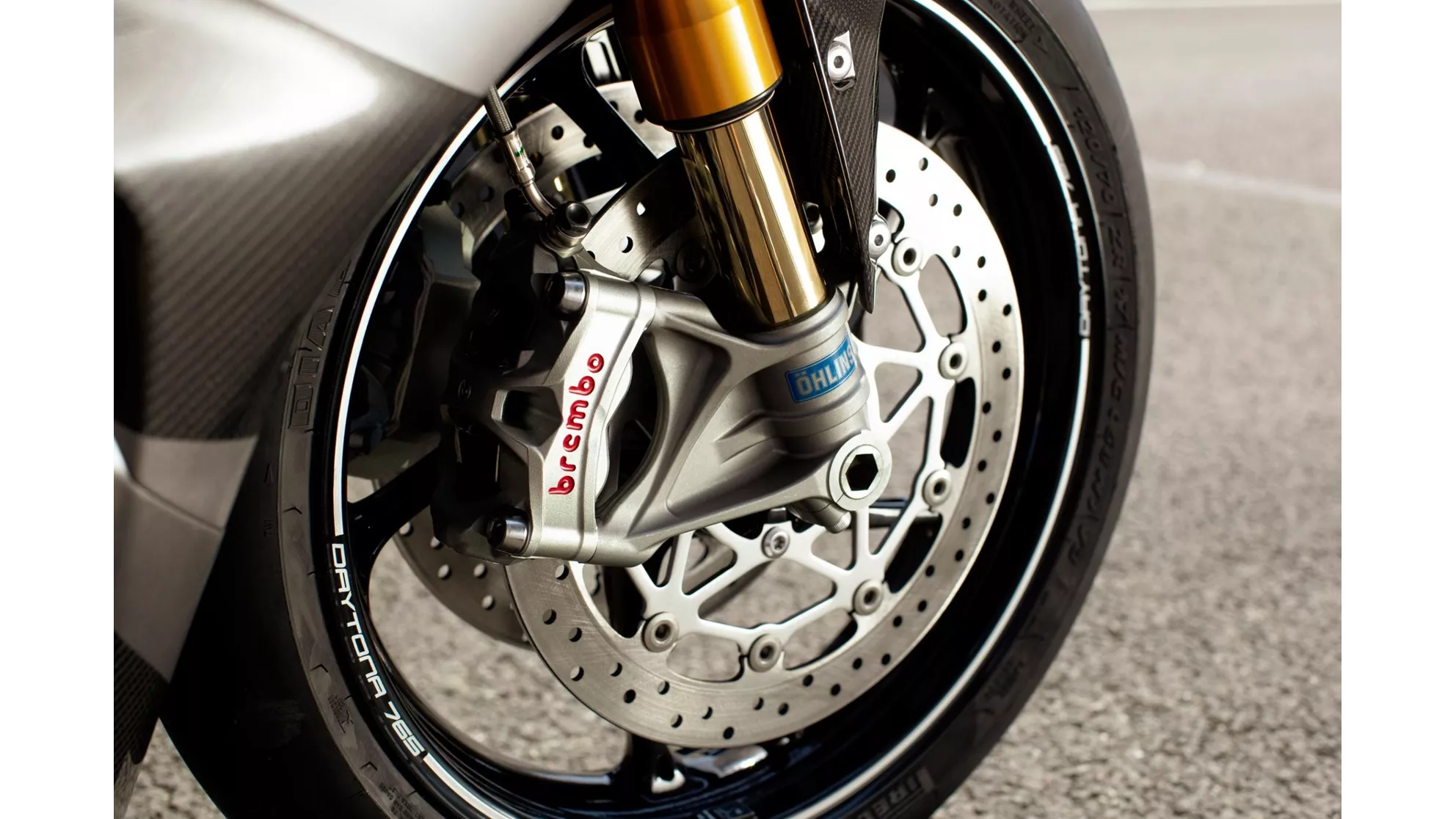 Triumph Daytona 765 Moto2 - Image 12 Triumph Daytona 765 Moto2 - Image 12