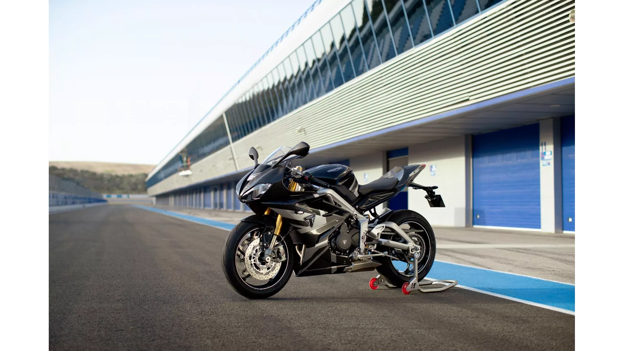 Triumph Daytona 765 Moto2 - Image 18 Triumph Daytona 765 Moto2 - Image 18