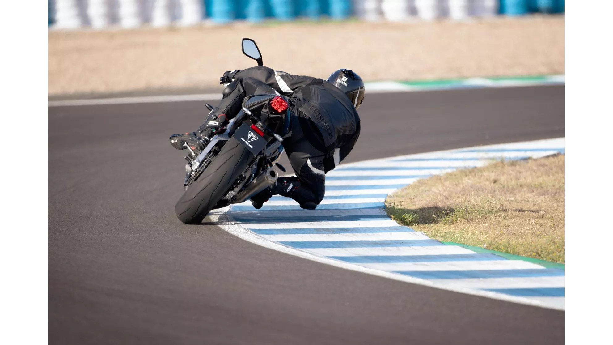 Triumph Daytona 765 Moto2 - Image 11 Triumph Daytona 765 Moto2 - Image 11