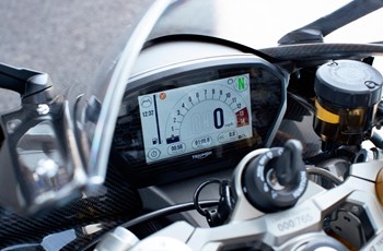 Triumph Daytona 765 Moto2 2019 - Bild 10 Triumph Daytona 765 Moto2 2019 - Bild 10