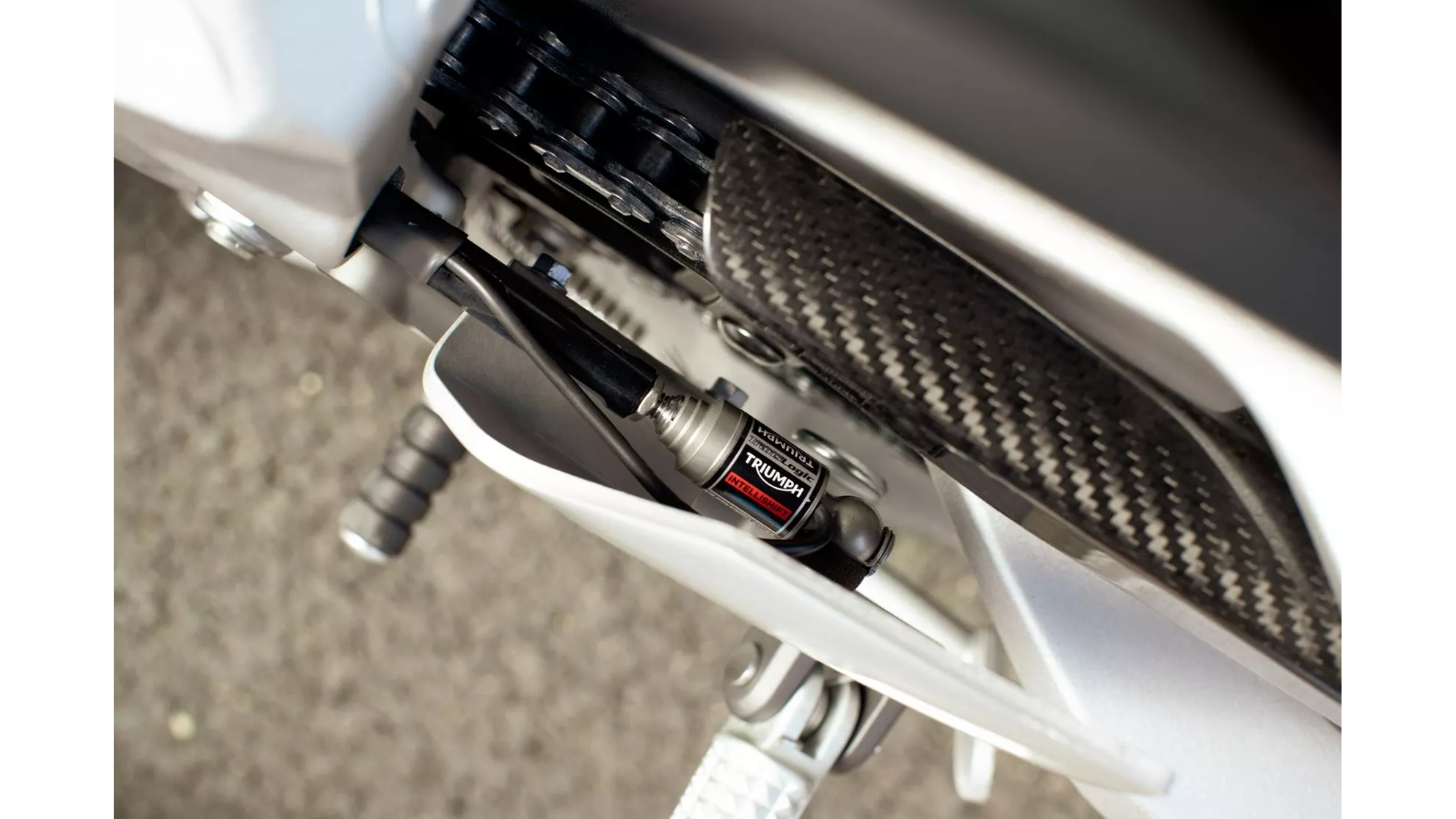 Triumph Daytona 765 Moto2 - Image 16 Triumph Daytona 765 Moto2 - Image 16