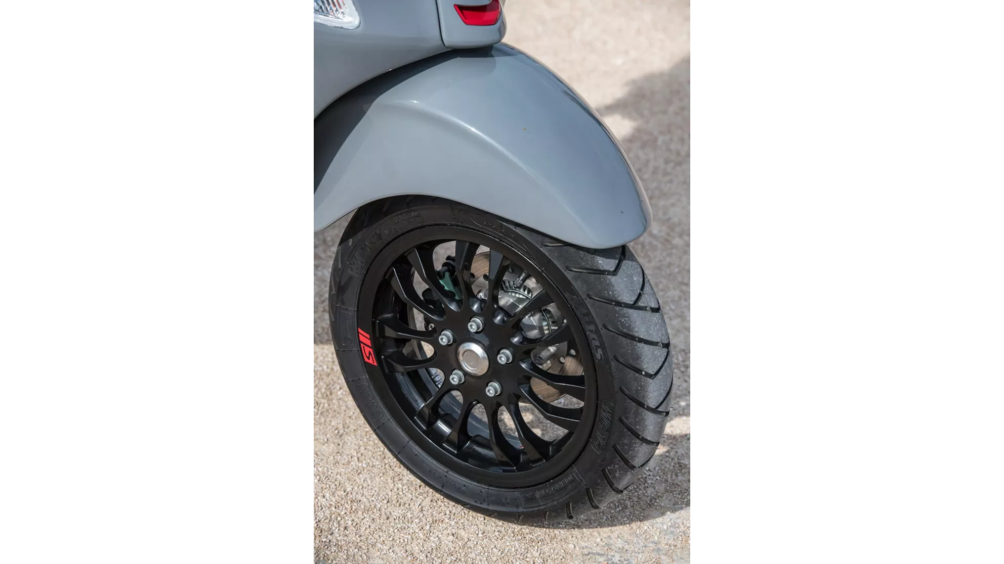 Vespa Sprint 125ie 3v S - Image 12 Vespa Sprint 125ie 3v S - Image 12