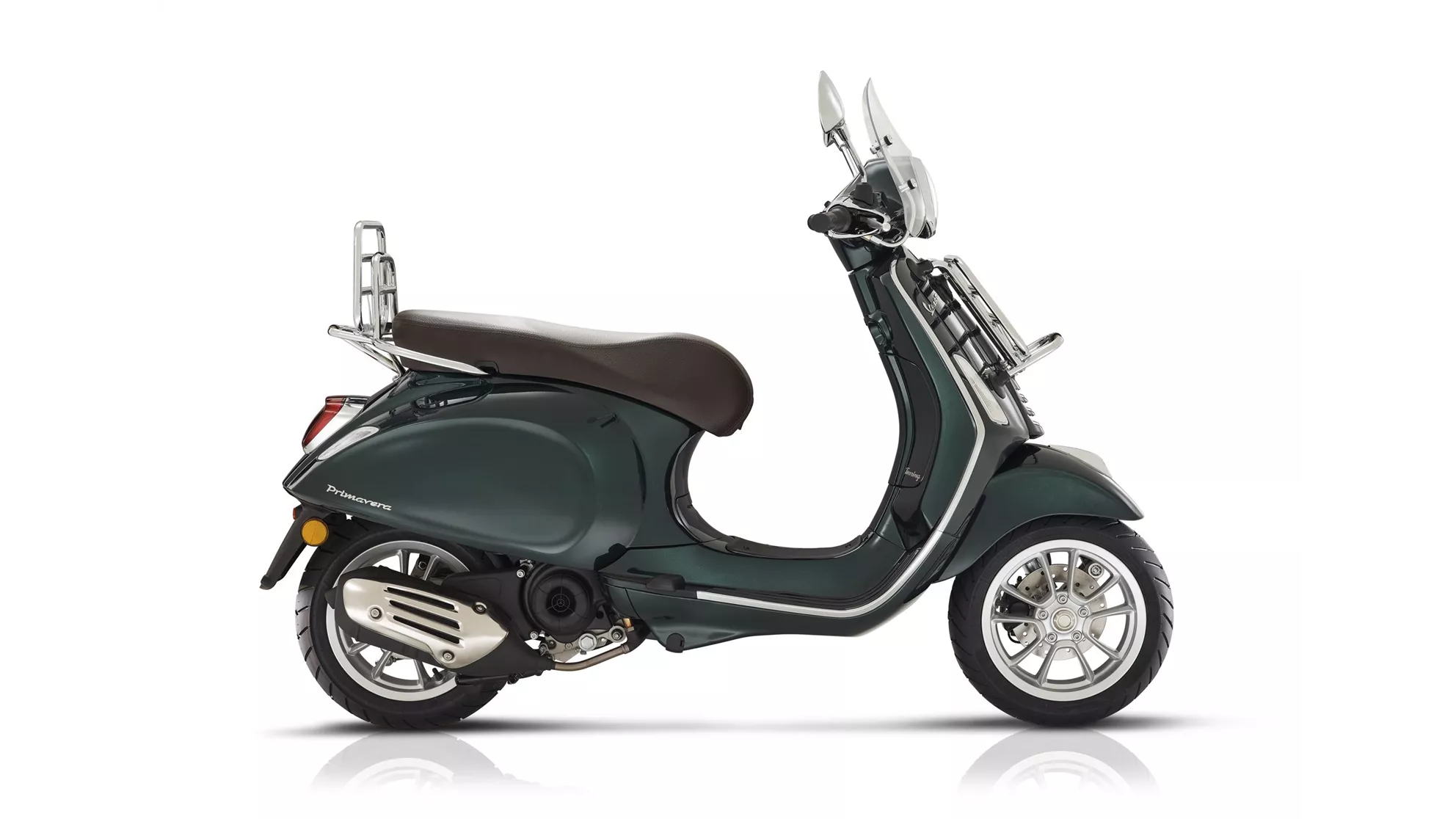 Vespa Primavera 50 Touring - Image 3 Vespa Primavera 50 Touring - Image 3