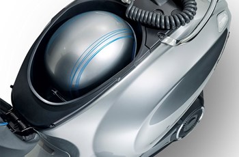 Vespa Elettrica 2019 - Bild 24