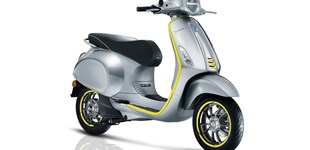 Vespa Elettrica 2019 vs Vespa Primavera 50 4T 2021