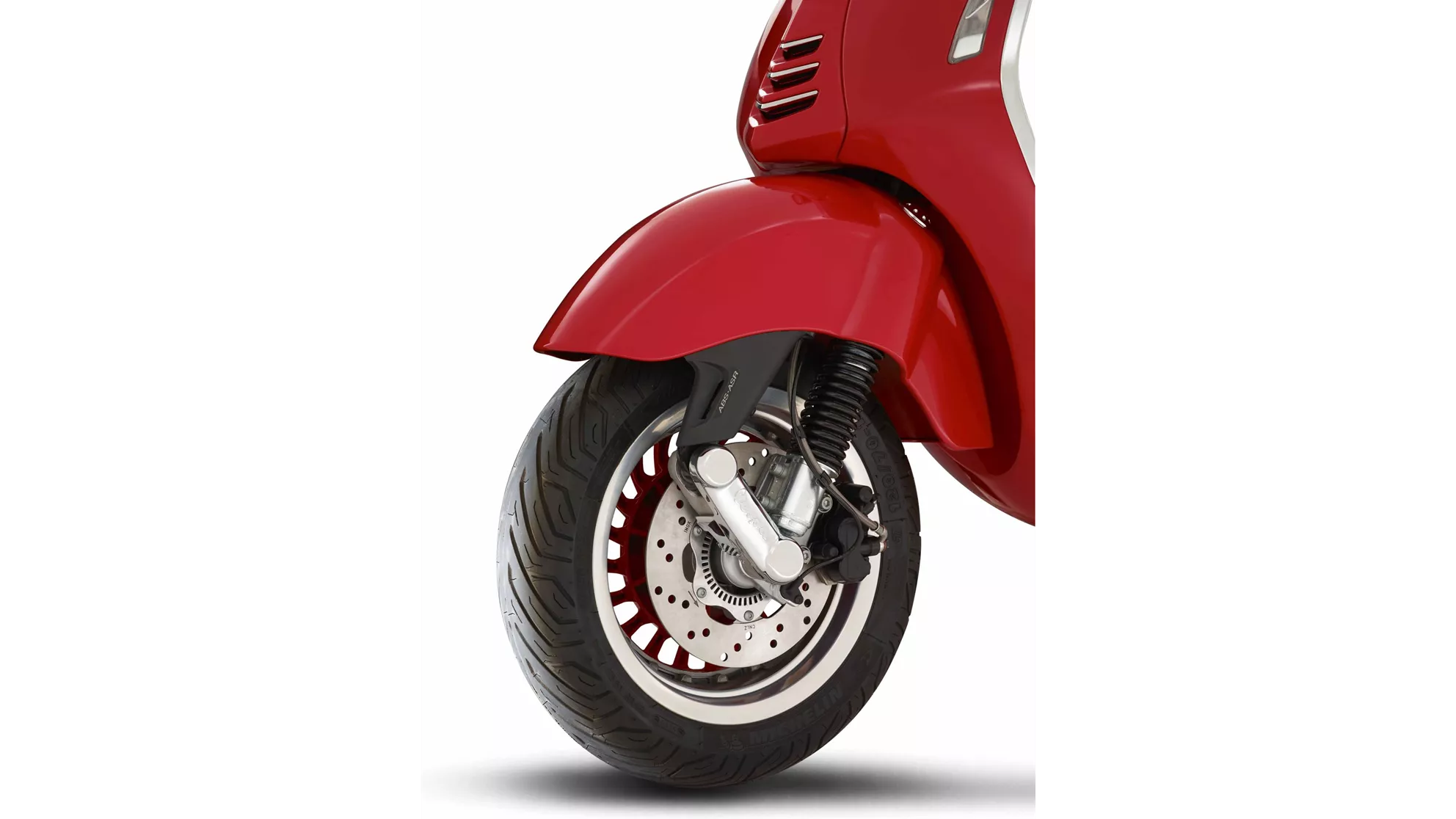 Vespa 946 125 i.e. 3V RED - Image 11 Vespa 946 125 i.e. 3V RED - Image 11