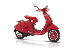 Vespa 946 125 i.e. 3V RED 2019