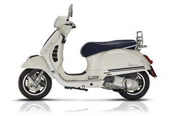 Vespa GTS 125 iGet Yacht Club 2019 - Bild 4