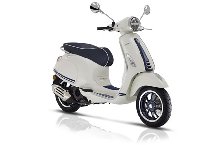 Vespa Primavera 125 Yacht Club 2019 Vespa Primavera 125 Yacht Club 2019