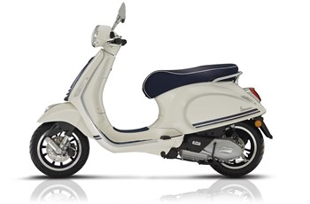 Vespa Primavera 125 Yacht Club 2019 - Bild 6 Vespa Primavera 125 Yacht Club 2019 - Bild 6
