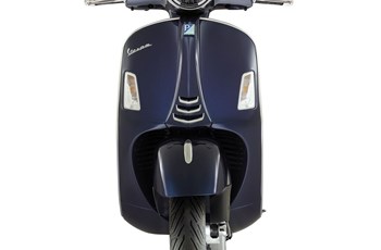 Vespa GTS 300 hpe 2019 - Bild 11 Vespa GTS 300 hpe 2019 - Bild 11
